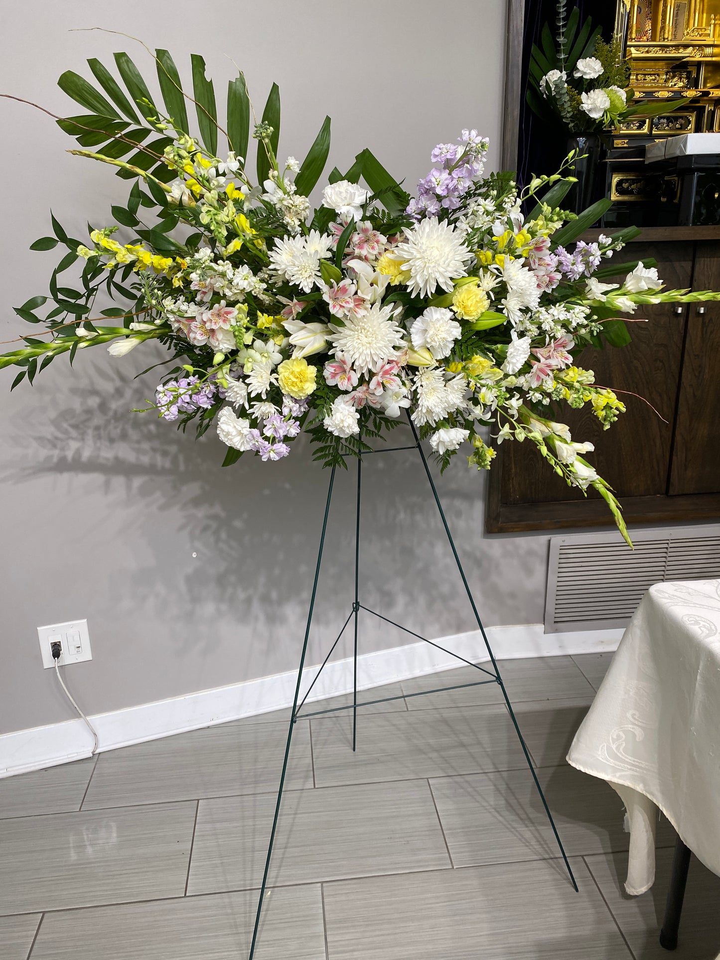 Decorative Funeral Standing Spray